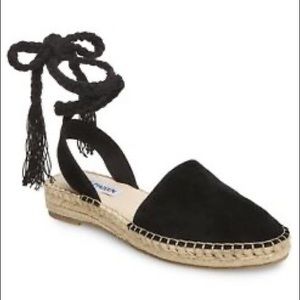 Steve Madden black espadrille tie up sandals